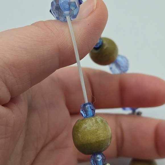 Vintage Stretch Blue and Wooden‎ Beaded Bracelet Womens Fashion Jewelry - Picture 5 of 7